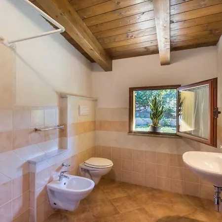 Chalet Domus De Janas Immerso Nella Natura Fonni