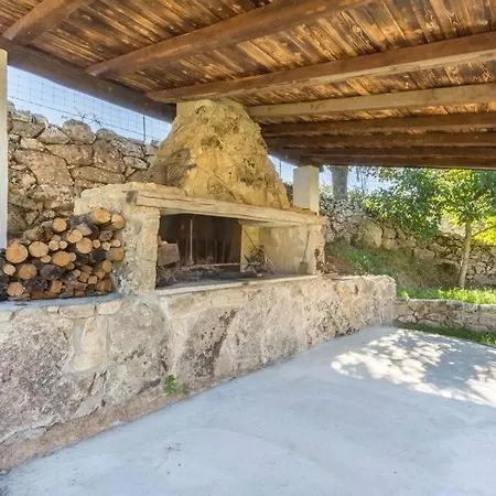 Chalet Chalet Domus De Janas Immerso Nella Natura Fonni