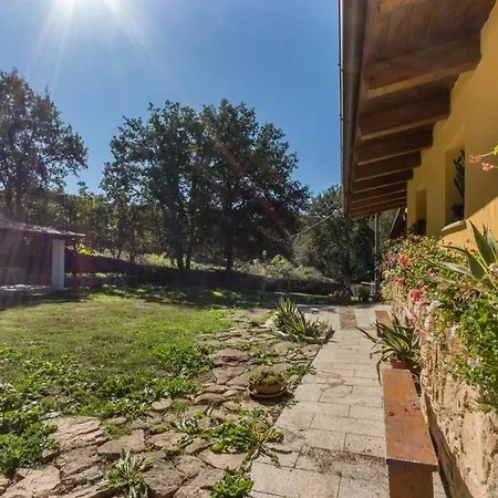 Chalet Chalet Domus De Janas Immerso Nella Natura *